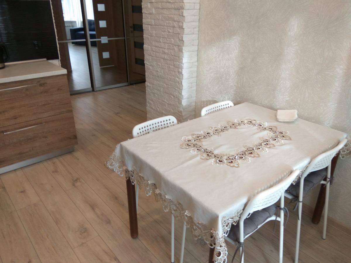 Apartment Na Maiakovskogo Минск Екстериор снимка